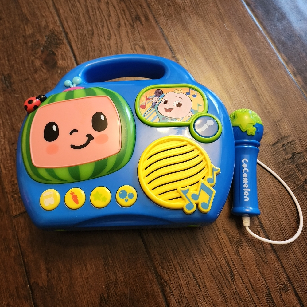 Cocomelon sing along toy